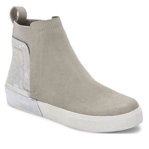 NEW Dolce Vita Zulma Bootie Sneakers in Concrete Grey Suede Size 8.5